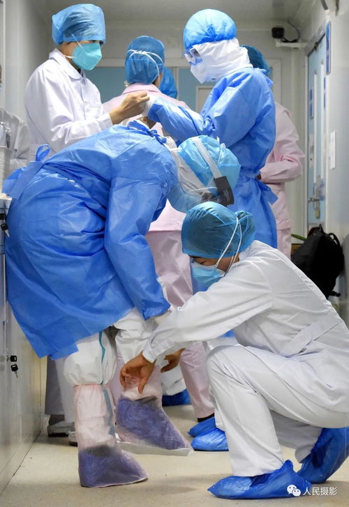 這一刻，她們為生命堅守——致敬防護用品背后的醫護人員